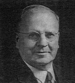 Edward Rich South (mature)